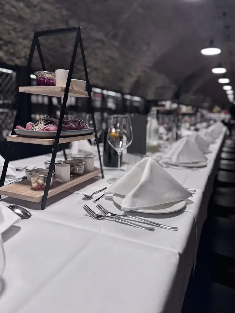 Weinkosterei Vinothek Burgenland_Stadtschlaining_slider_image_3