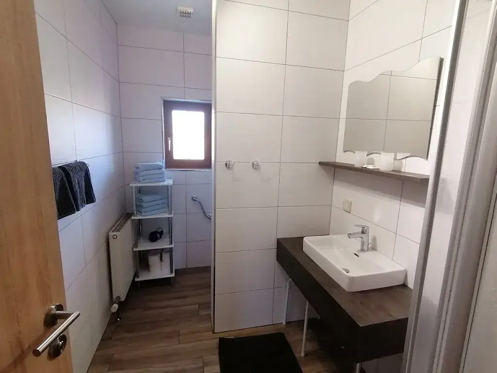 Gasthof Seeblick (Zimmer & Ferienwohnungen) Speisen - Reiterbauernhof, Märchenrätselwald_Neumarkt in Steiermark_slider_image_3