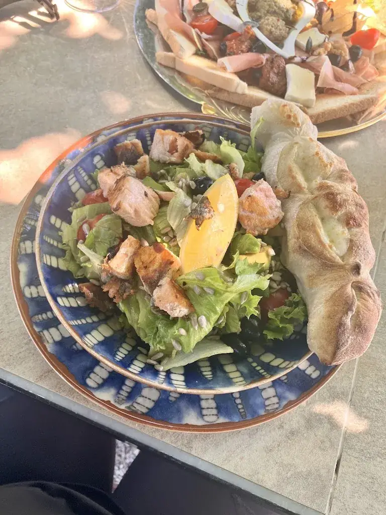 Menu_Leyla | Cafe • Bar • Lounge • Dinner_Obervogau_image_9