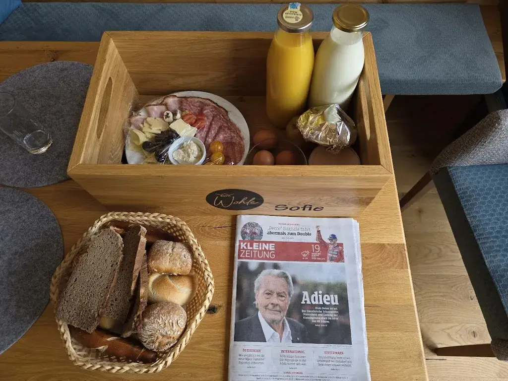 Adam Mucha_Oberer Bräuer - zum Wohle - Ferien Chalets - Restaurant_Oberwölz Stadt_avis