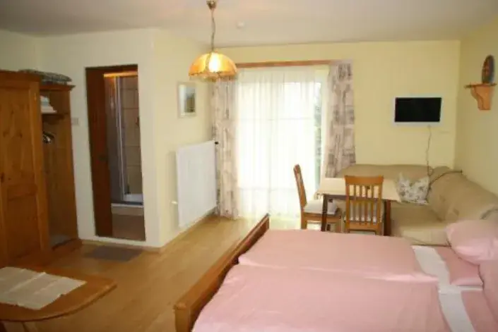 Mia Walter_Gasthof-Pension Weninger_Perlsdorf_recensione