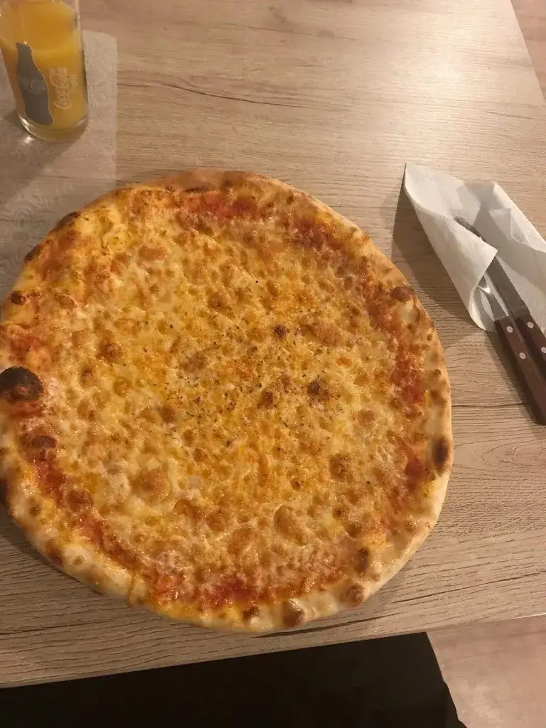 Mika Jaks._Roni's_Pinggau_recensione