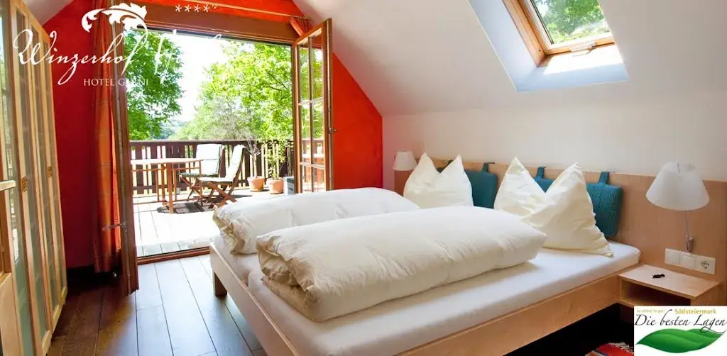 Hotel Garni Winzerhof Hödl_Pitschgau_slider_image_2