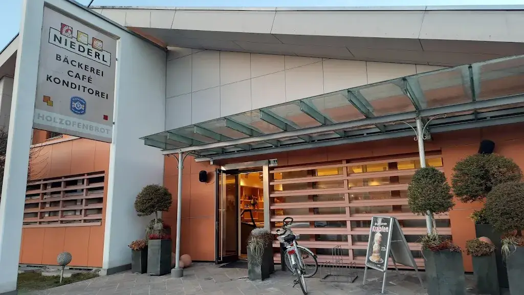 Günther Hösele_Bäckerei und Café Niederl Passail_Passail_avis
