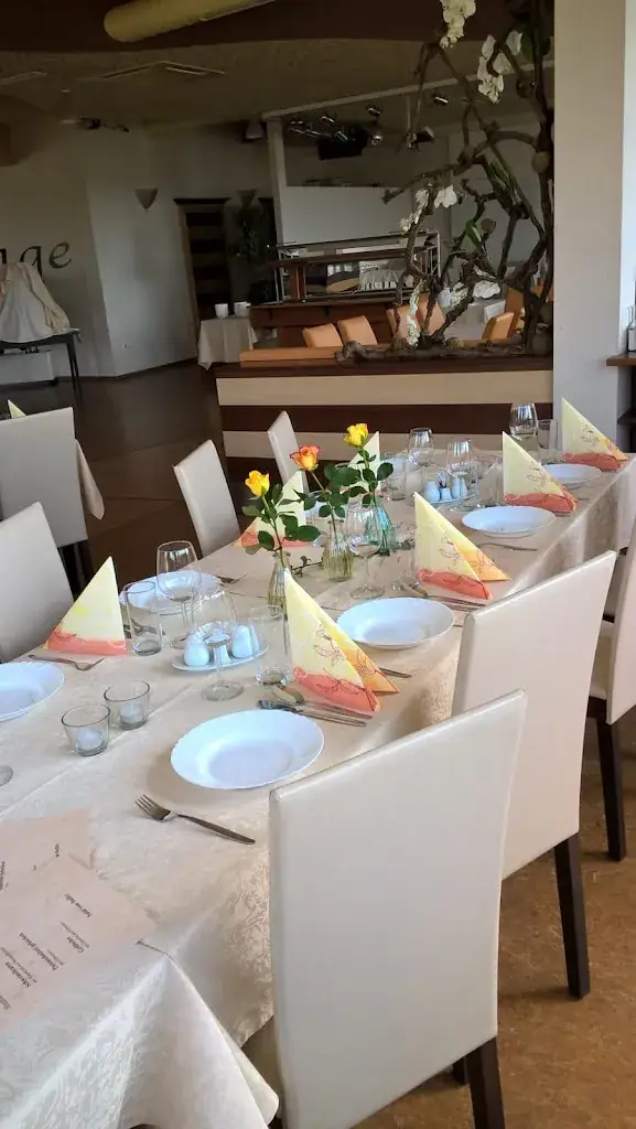 Menu_Café Restaurant Holiday_Preding_image_9