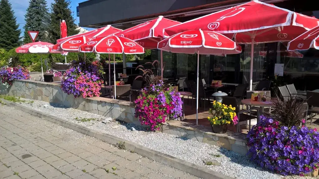 Café Restaurant Holiday_Preding_slider_image_1