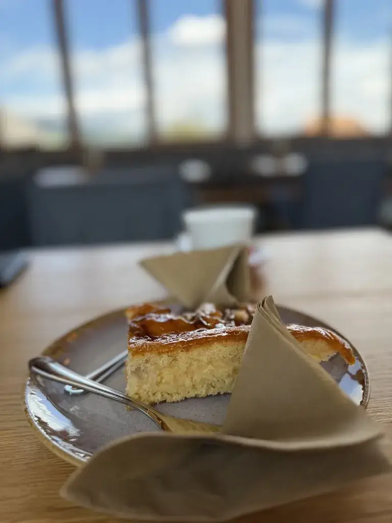 Viktor Bobkin_Almerwirt_Pöllauberg_review