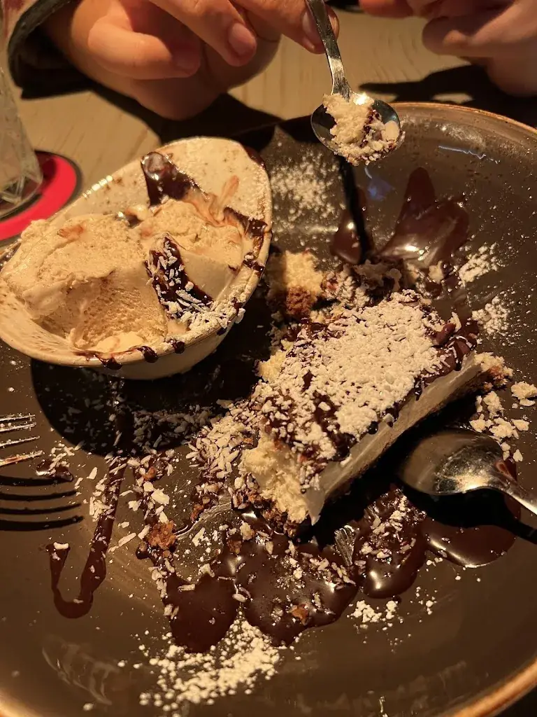 isabella “izy” schultz-wild_Freigeist Burger - Brauquartier_Puntigam_review