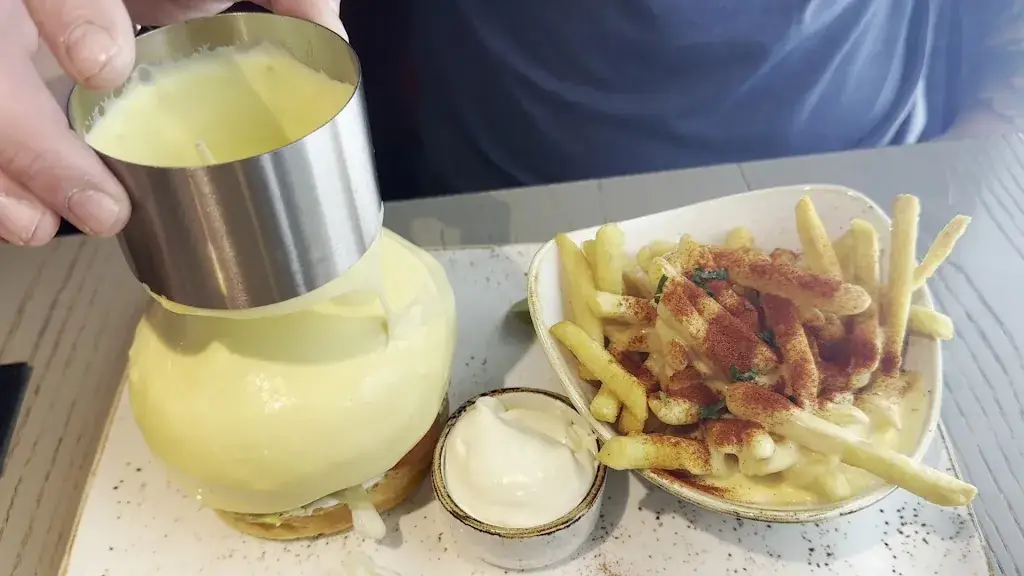 Freigeist Burger - Brauquartier_Puntigam_slider_image_2