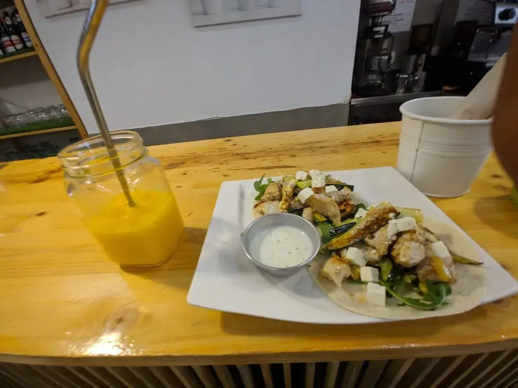 Niket_𝗥𝗲𝘀𝘁𝗮𝘂𝗿𝗮𝗻𝘁𝗲 𝗚𝗮𝗿𝘁𝗲𝗻 𝗧𝗿𝘂𝗲 𝗙𝗼𝗼𝗱 - Real Food - Madrid - Comida sana_Raning_avis