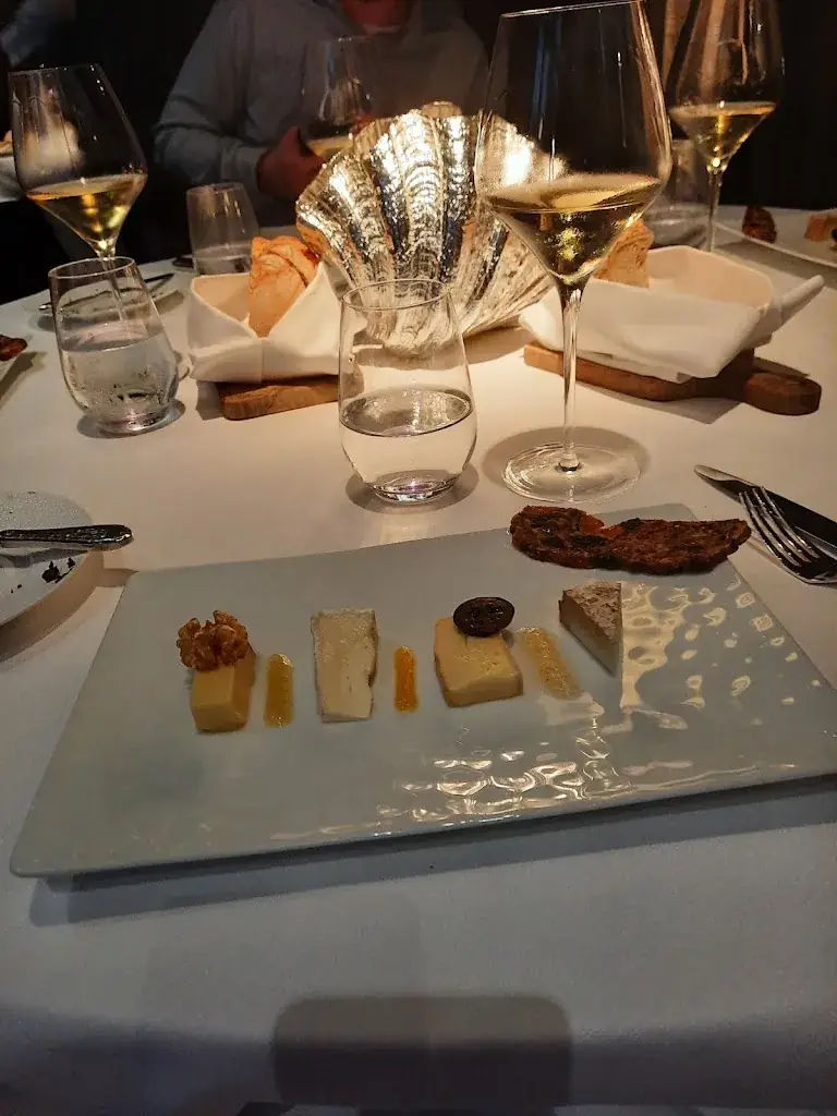 Menu_Ammolite - The Lighthouse Restaurant_Rust_image_5