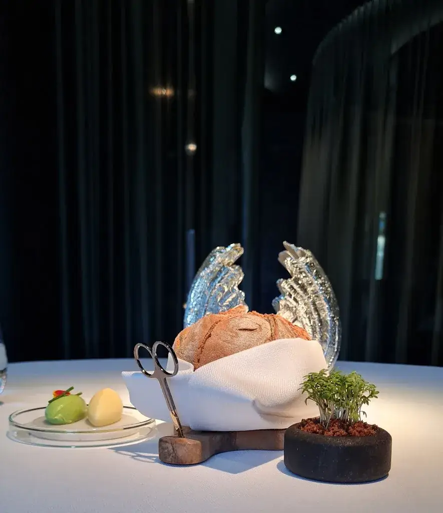 Menu_Ammolite - The Lighthouse Restaurant_Rust_image_9