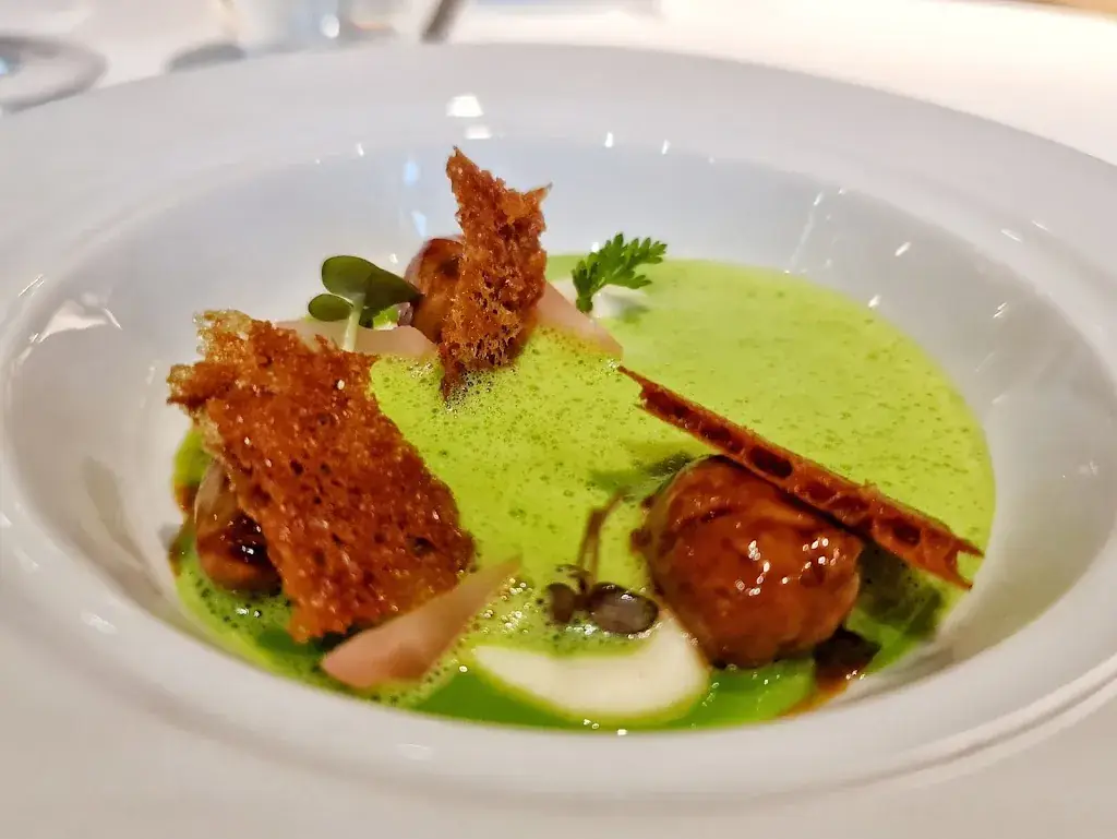 Sebastian Zakłada_Ammolite - The Lighthouse Restaurant_Rust_review