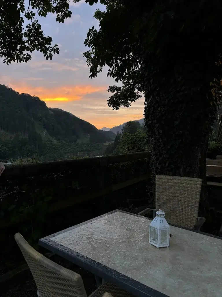 Hediyye Mahmudova_Postwirt Großreifling_Reifling_recensione