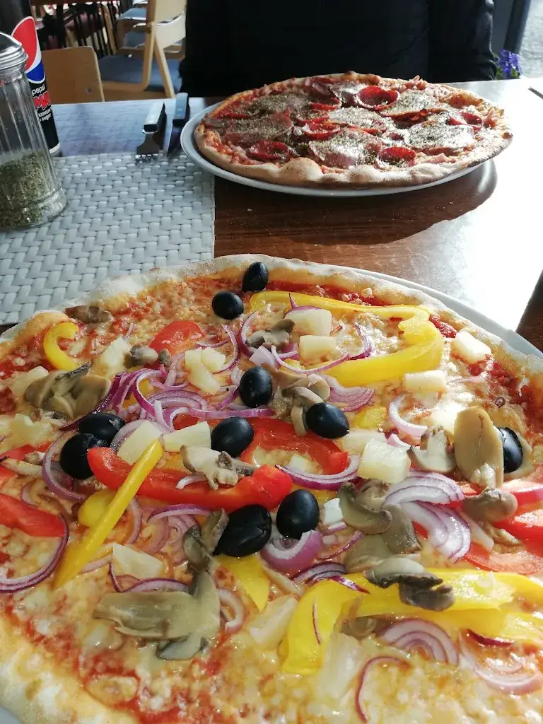 Menu_Restaurant-Pizzeria Akkavaara_Salla_image_6