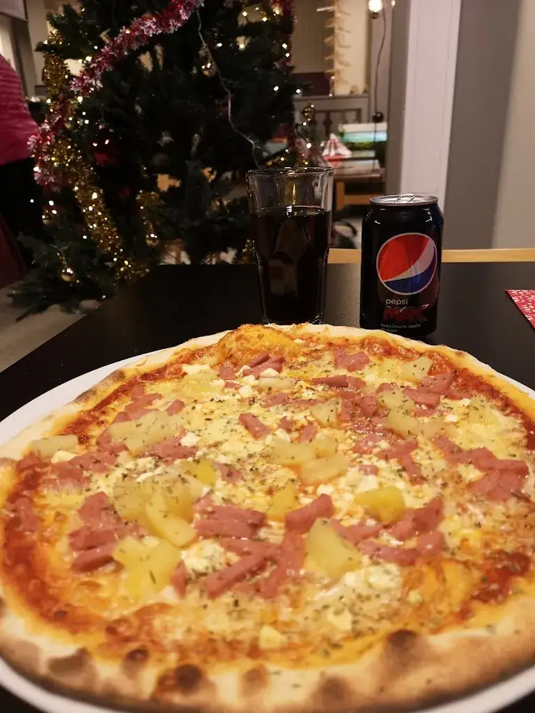 Menu_Restaurant-Pizzeria Akkavaara_Salla_image_7