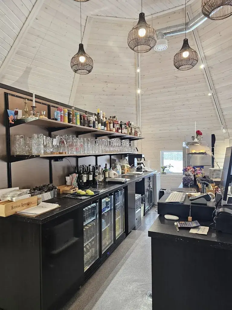 Kaira Cafe / The Middle of Nordic Ltd Oy ristorante a Salla