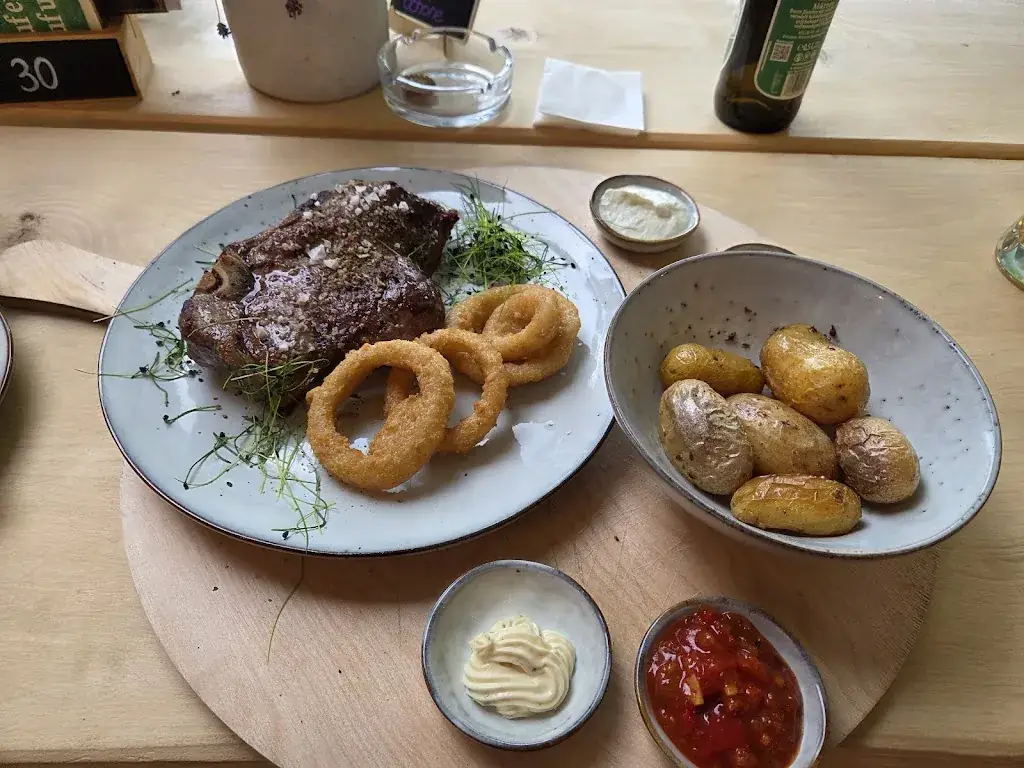 Red Angus Restaurant_Ramsau am Dachstein_slider_image_3