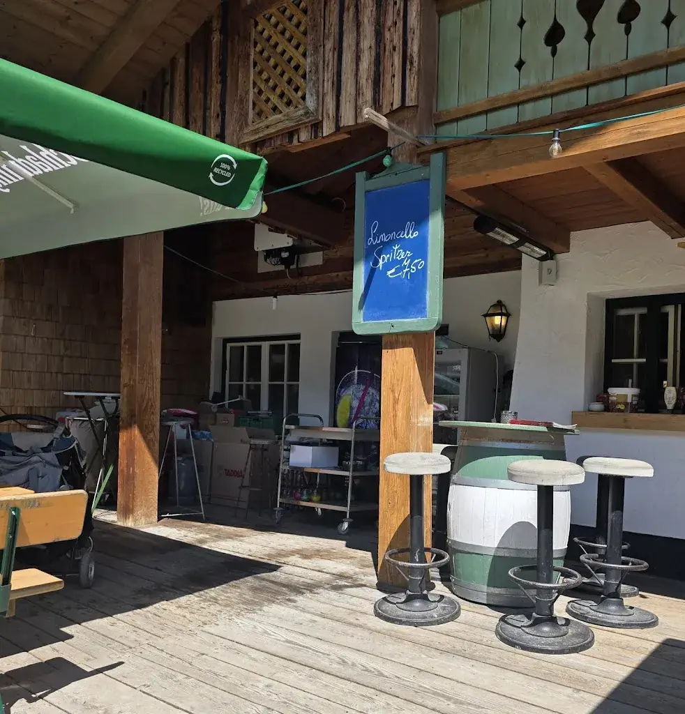 Waldcafé Lifstüberl_Ramsau am Dachstein_slider_image_2