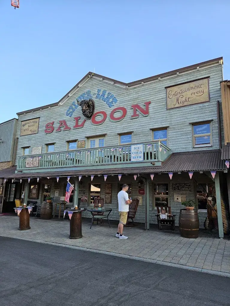 Silver Lake Saloon_Rust_slider_image_3