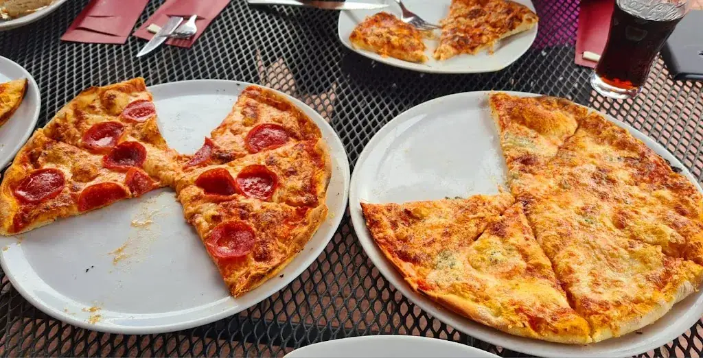 Restaurant Pizzeria Capri_Sankt Ilgen_slider_image_3