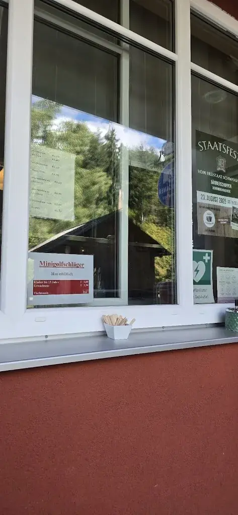 Kev Murray_S'Dorfplatzl St.Kathrein a/H_Sankt Kathrein am Hauenstein_review