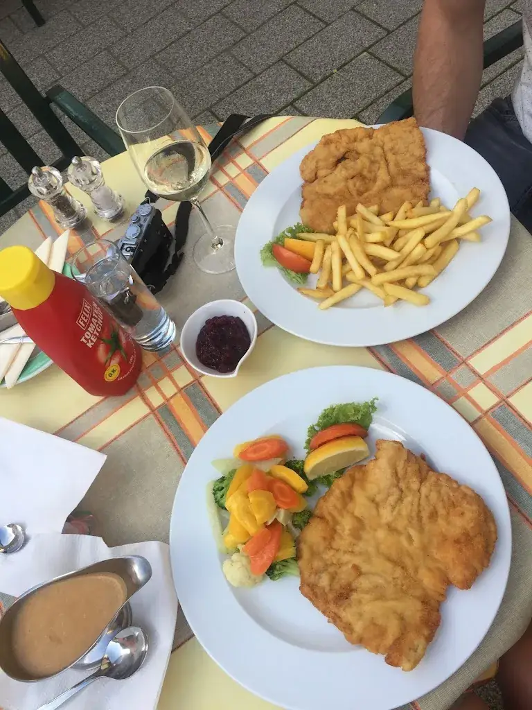 Fee Mae_Marktcafe Pristovnik_Sankt Lambrecht_avis