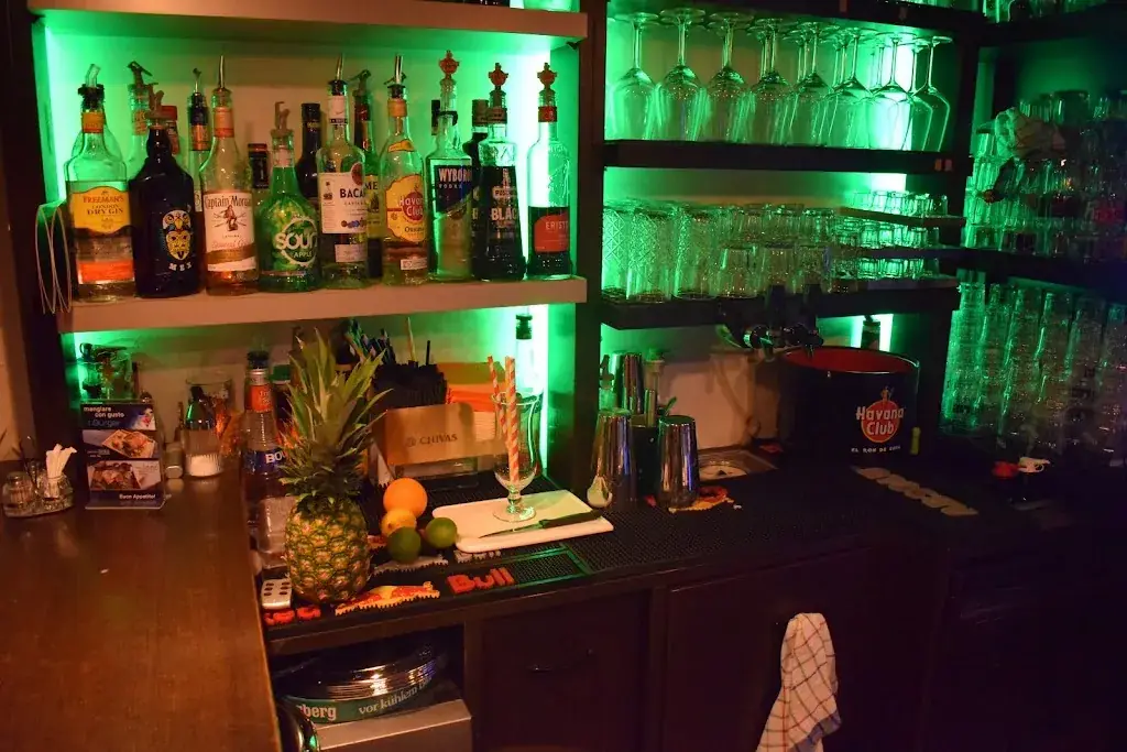 Monte Bar | Club (Käsi) ristorante a Sankt Margarethen an der Raab