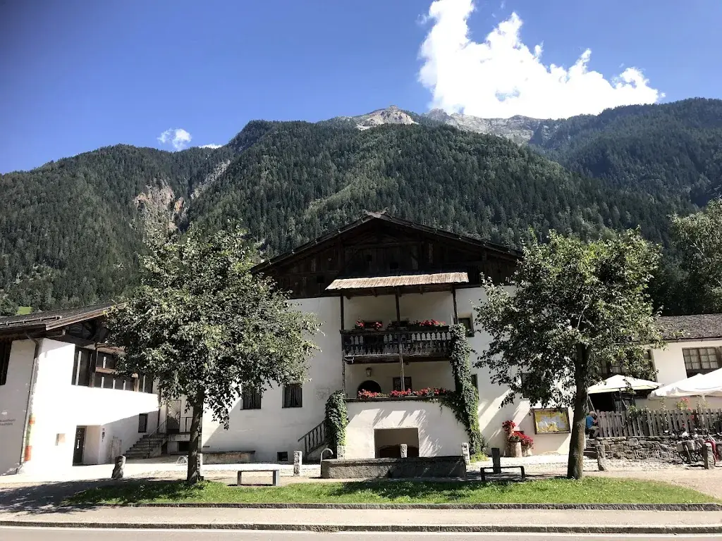 Royal Mangalitsa_Sandwirt_Sankt Leonhard_review