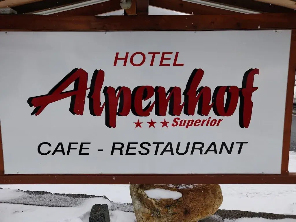 Tino Blondiau_Restaurant-Cafe Alpenhof_Sankt Leonhard_recensione