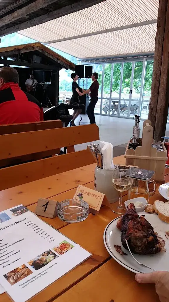 Gasthof Restaurant Haselstaude_Sankt Leonhard_slider_image_2