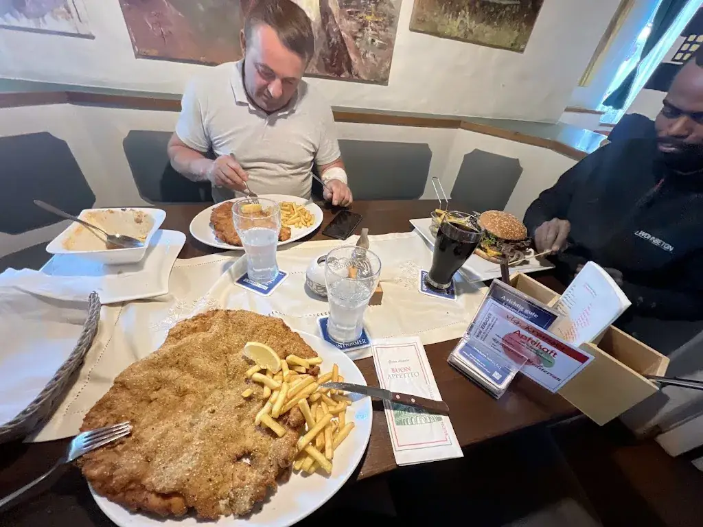 Andrei Ghiurca_Restaurant Pizzeria Mediterran_Sankt Stefan ob Stainz_Bewertung