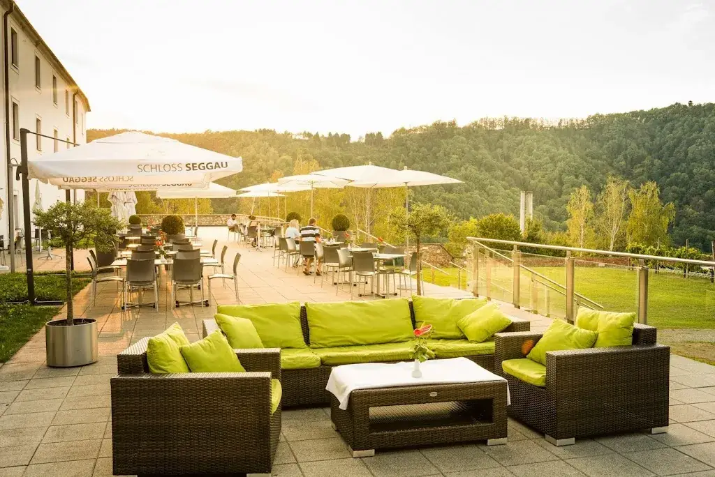 Schloss Seggau restaurant in Seggauberg
