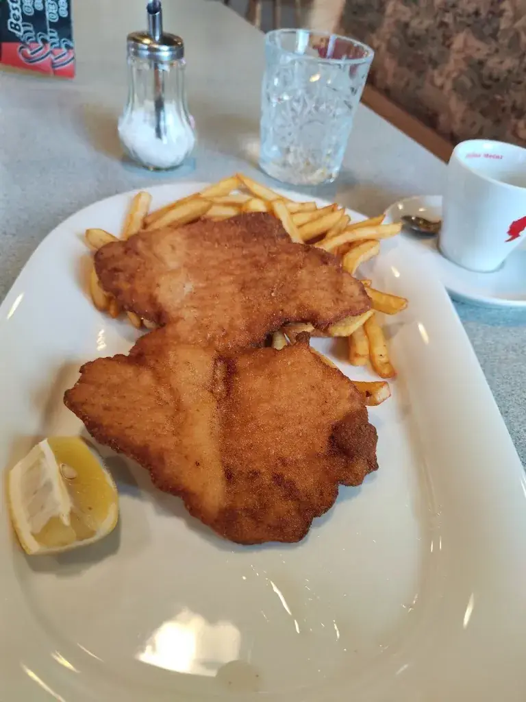 Urszula Bezak_Pizzeria Sinabel_Sinabelkirchen_avis