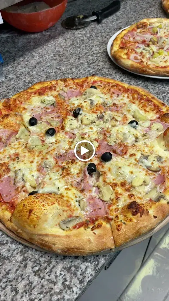 Grande Pizzeria Kebap_Selzthal_slider_image_2