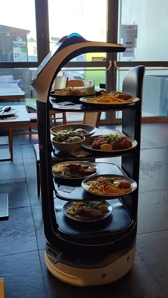 Markus-Peter Knoll_XXXLutz Restaurant Unterwart_Unterwart_review