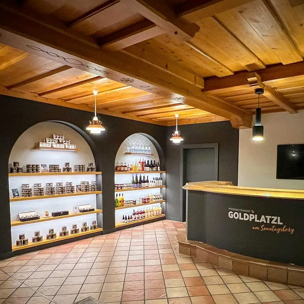 Goldplatzl am Sonntagsberg (Bio Heuriger von Goldblatt) ristorante a Sebersdorf