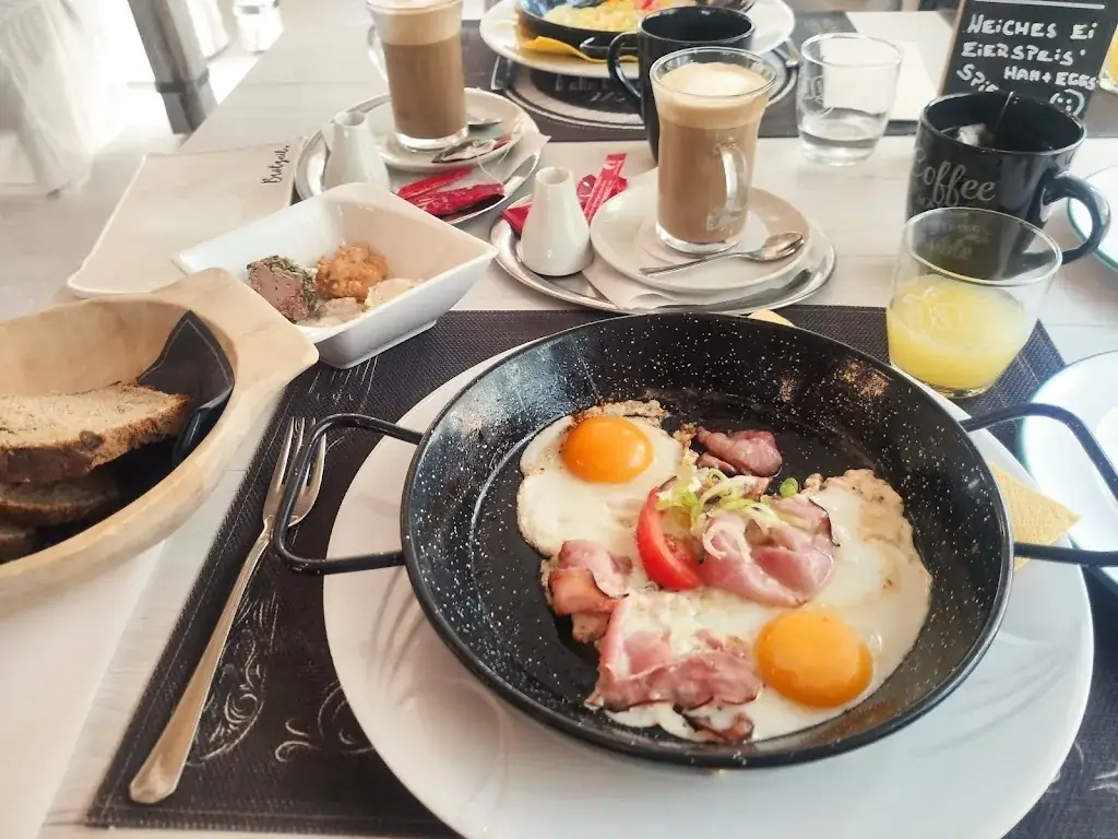 Timi Sanchez_Hotel Hubertus Söchau_Söchau_review