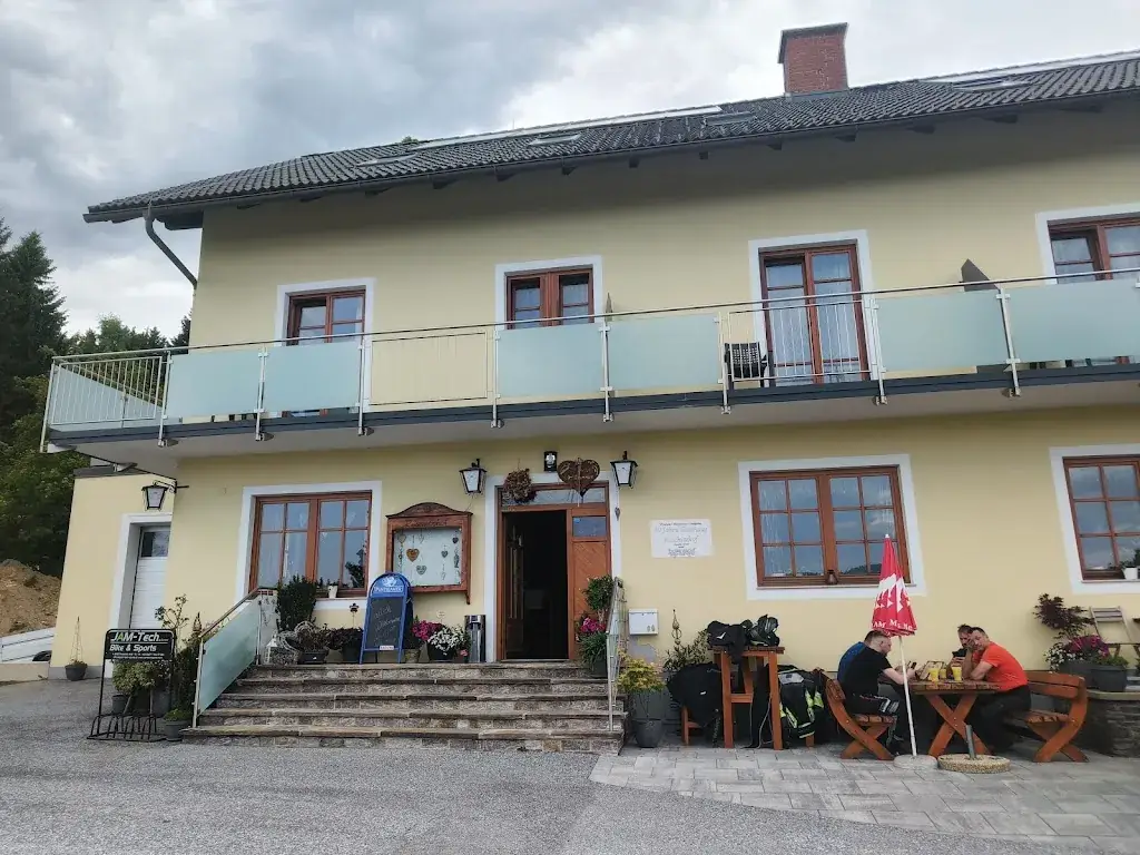 Gasthof Roschitzhof_Soboth_slider_image_3