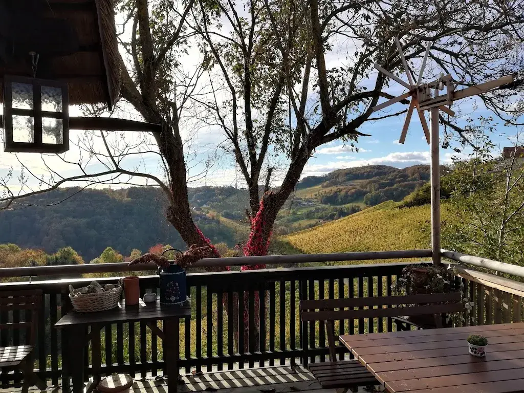 Muster-Stub'n_Spielfeld_slider_image_1