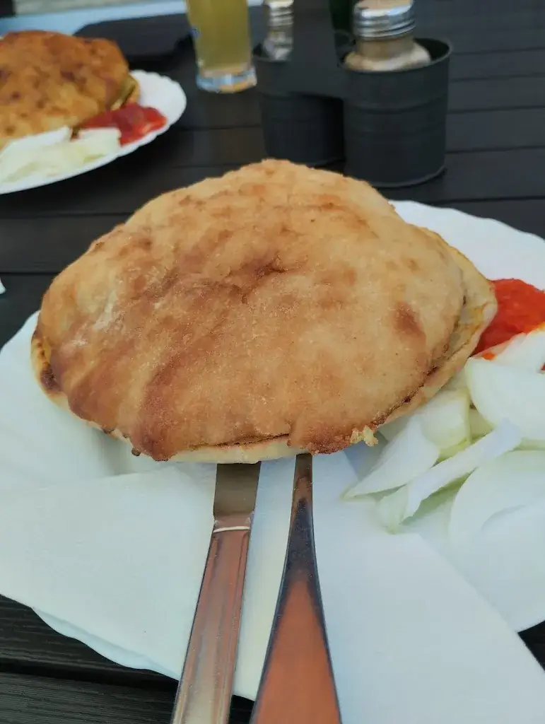 Menu_Adria Cafe - Restaurant_Spielfeld_image_4