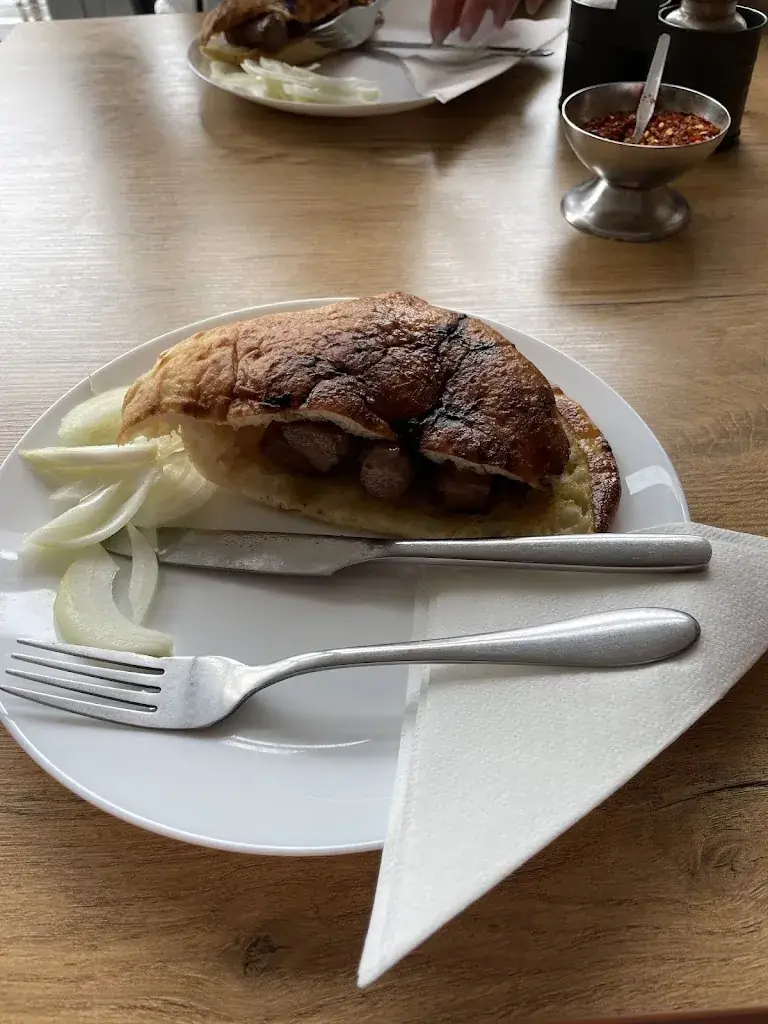 Menu_Adria Cafe - Restaurant_Spielfeld_image_8