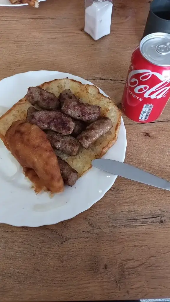 sani davor_Adria Cafe - Restaurant_Spielfeld_review