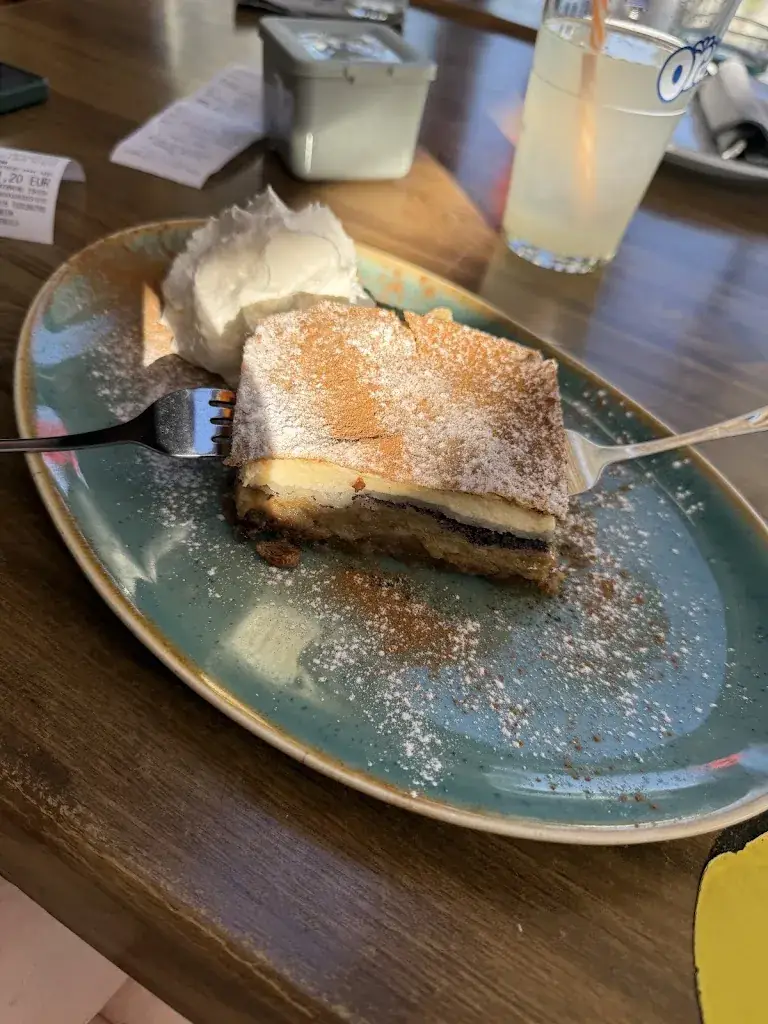 Oriana Pawlowska_Štajerski hram, restavracija in pizzeria_Spielfeld_review