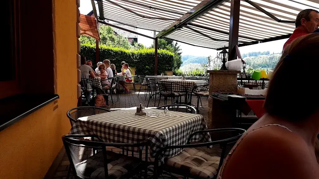 Štajerski hram, restavracija in pizzeria_Spielfeld_slider_image_2