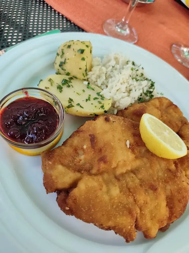 Restaurant Stiftskeller_Stambach_slider_image_2