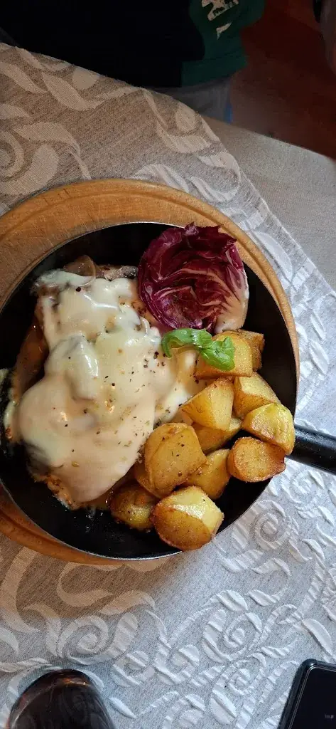 Gabriele Martinelli_Gasthaus Posch_Strassengel_avis