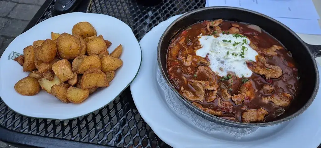 Restaurant Schütz_Weiden am See_slider_image_2