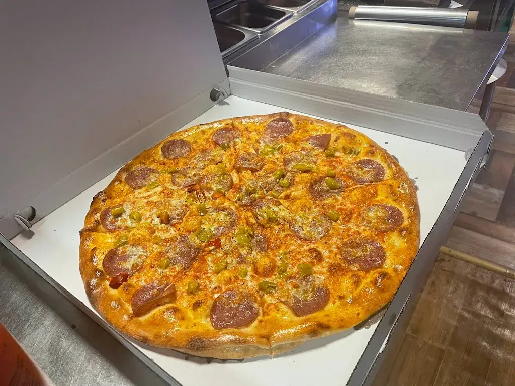 Pizzaria Thörl AL Casa restaurant à Thörl