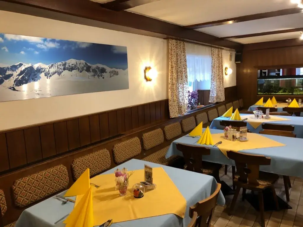 Gasthof Ilgnerhof restaurant à Thörl